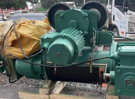 鋼絲繩電動葫蘆保險絲的作用 電動葫蘆保險絲壞了怎么辦